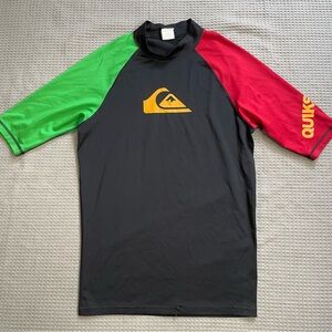 Quiksilver Rash Guard Surf Swim Shirt Large Men’s Black Red Green Colorblock